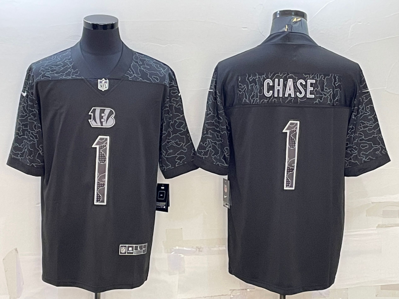 Men's Cincinnati Bengals Ja'Marr Chase #1 Black RFLCTV Limited Jersey1